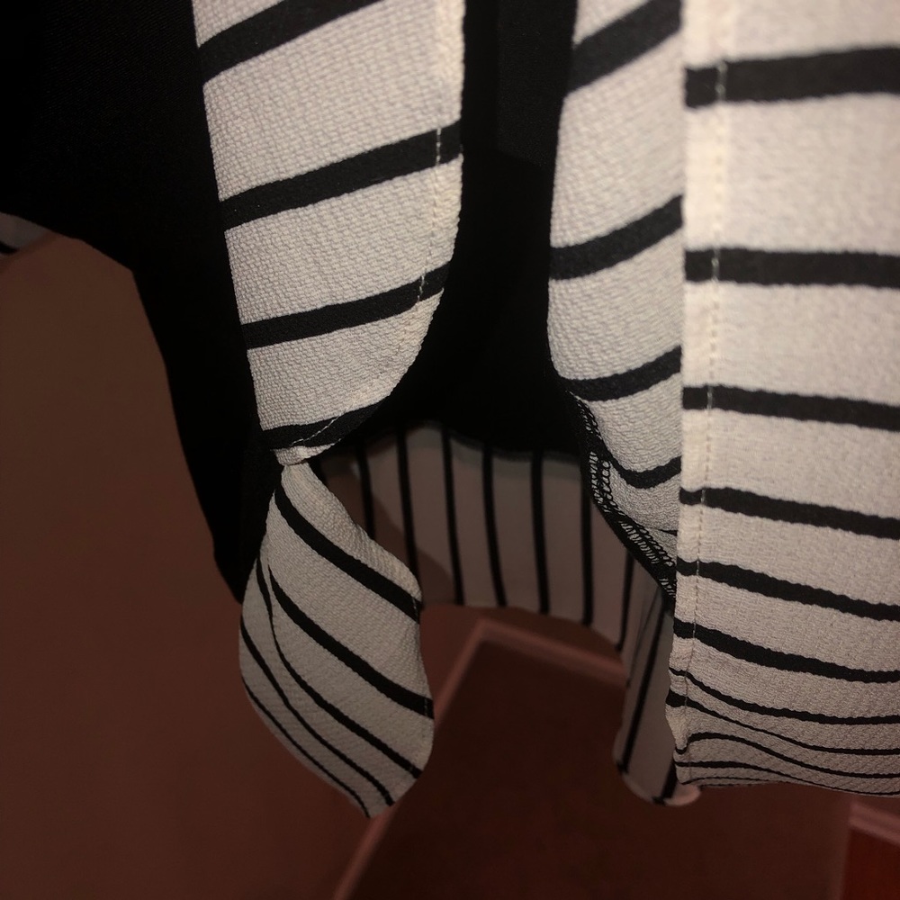 Plus Size Top - Picture 2 of 3